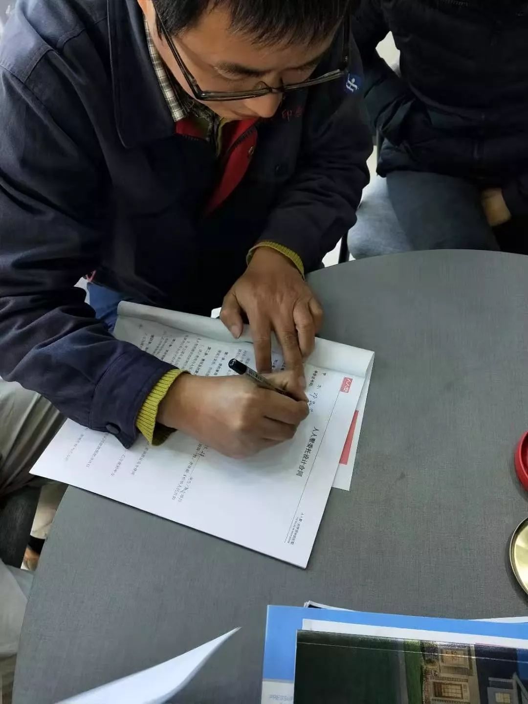 最火户型遭疯抢！B2轻钢别墅有什么好的，听邓先(图7)