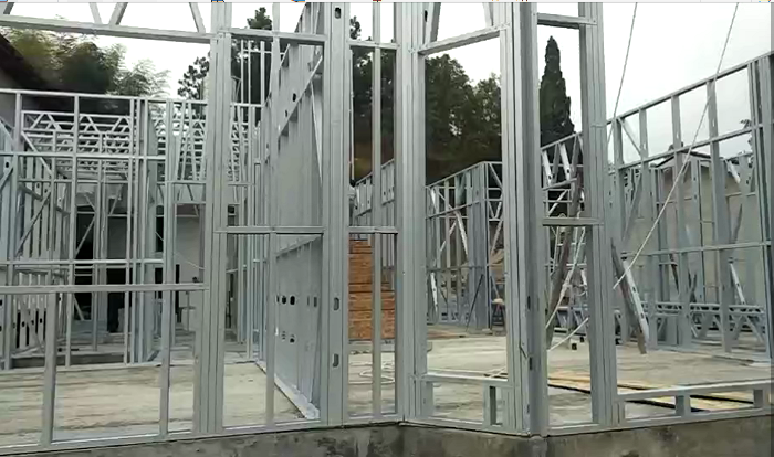 轻钢怎么横扫农村的？谢老板别墅3月建成，依山(图7)